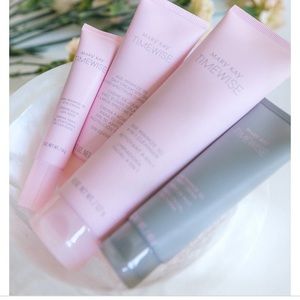Mary Kay 3-D Timewise Miracle Set